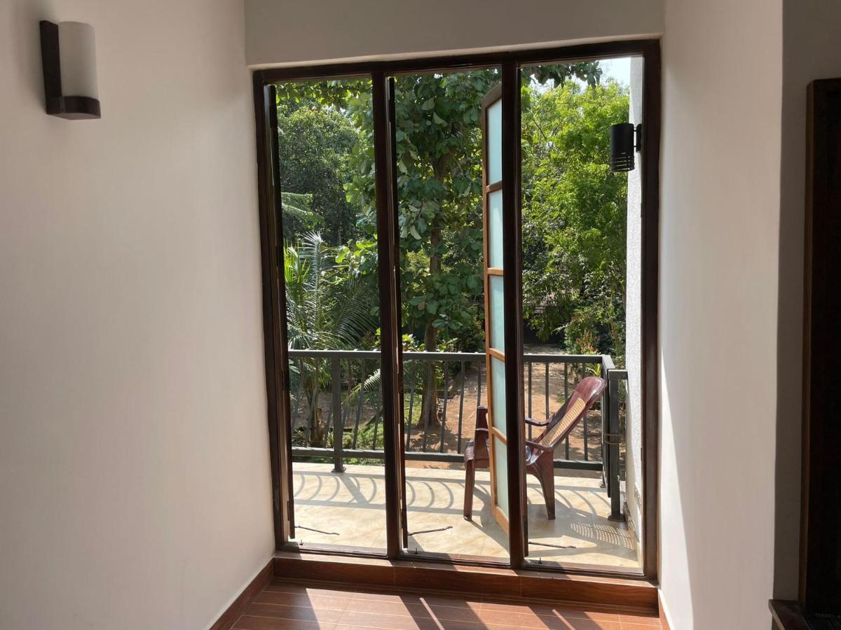 The Sigiriya White House Apartment Екстериор снимка